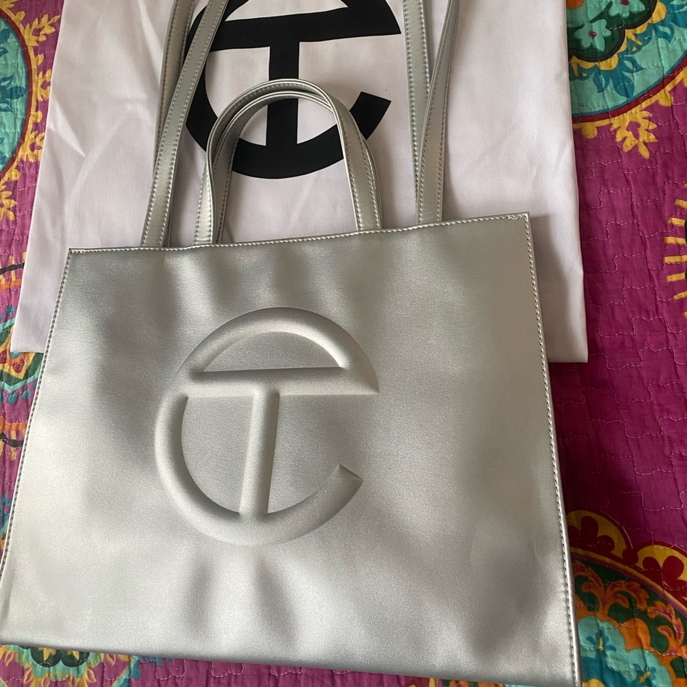 Telfar Bag-Medium - image 1